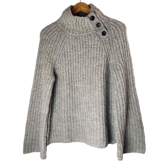 Banana Republic Factory Sweaters - Banana Republic Textured Funnel-Neck Pullover In Oatmeal Size S